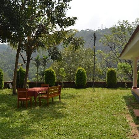Vandiperiyār Cassells Jungle Resorts Thekkady מראה חיצוני תמונה