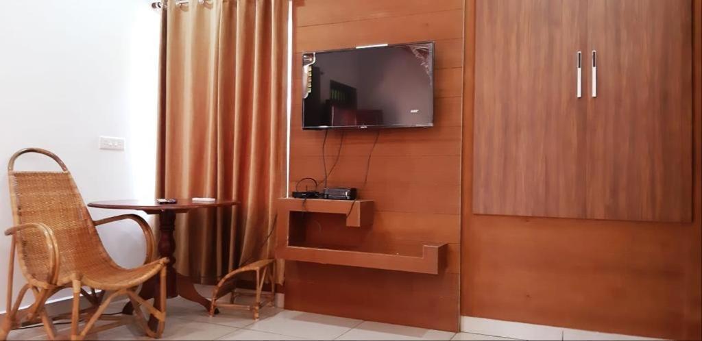 Vandiperiyār Cassells Jungle Resorts Thekkady מראה חיצוני תמונה
