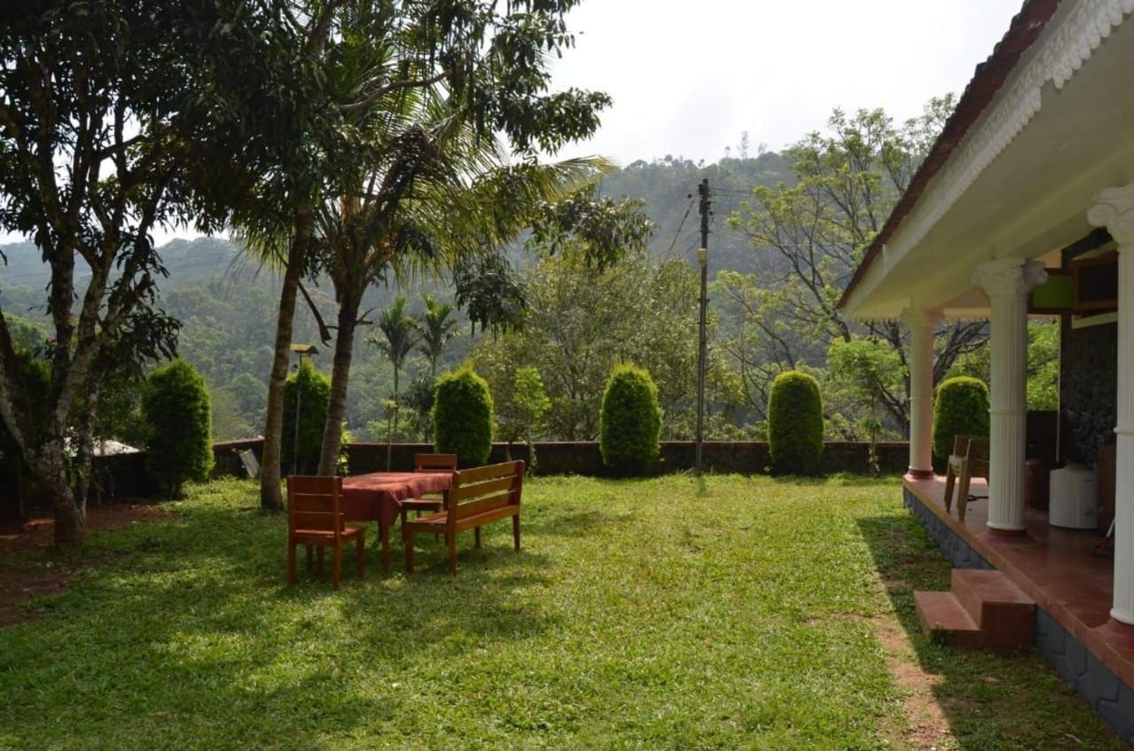 Vandiperiyār Cassells Jungle Resorts Thekkady מראה חיצוני תמונה