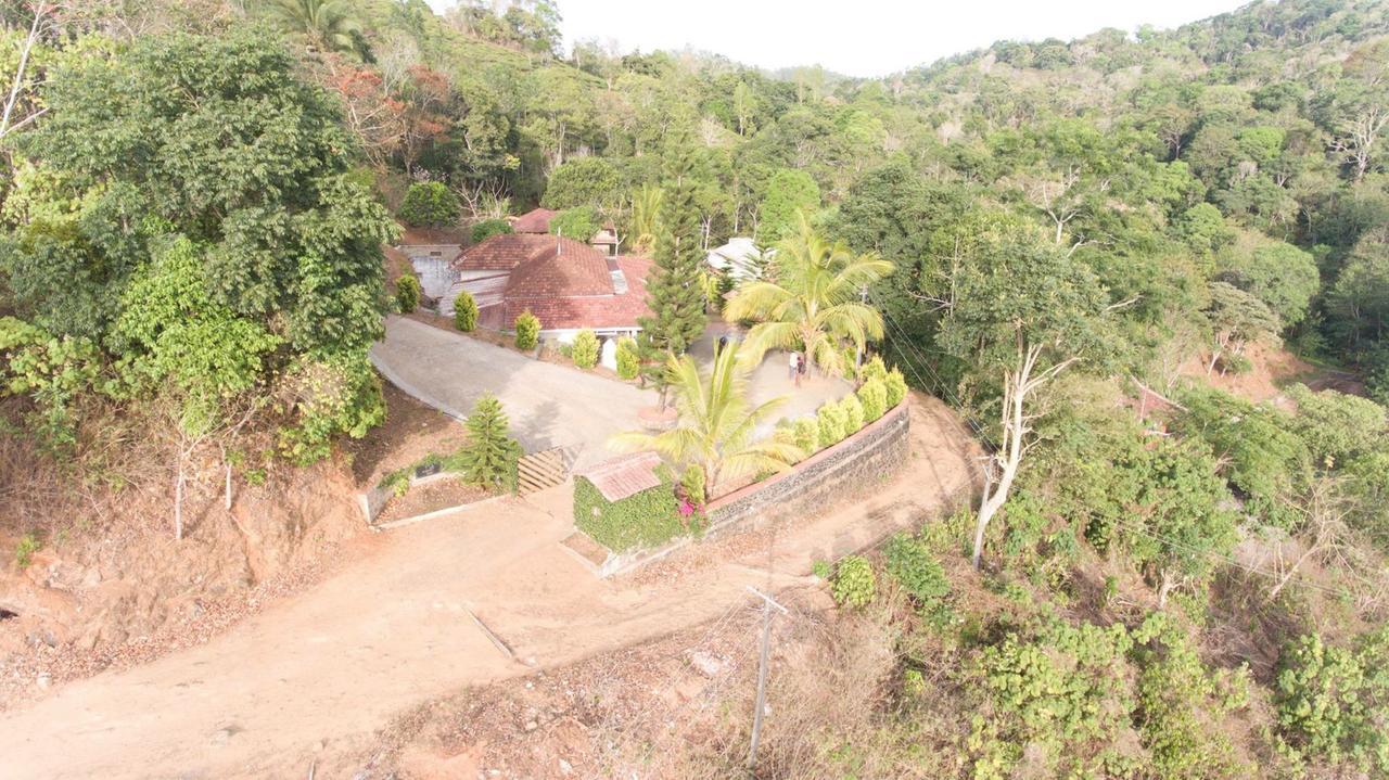 Vandiperiyār Cassells Jungle Resorts Thekkady מראה חיצוני תמונה