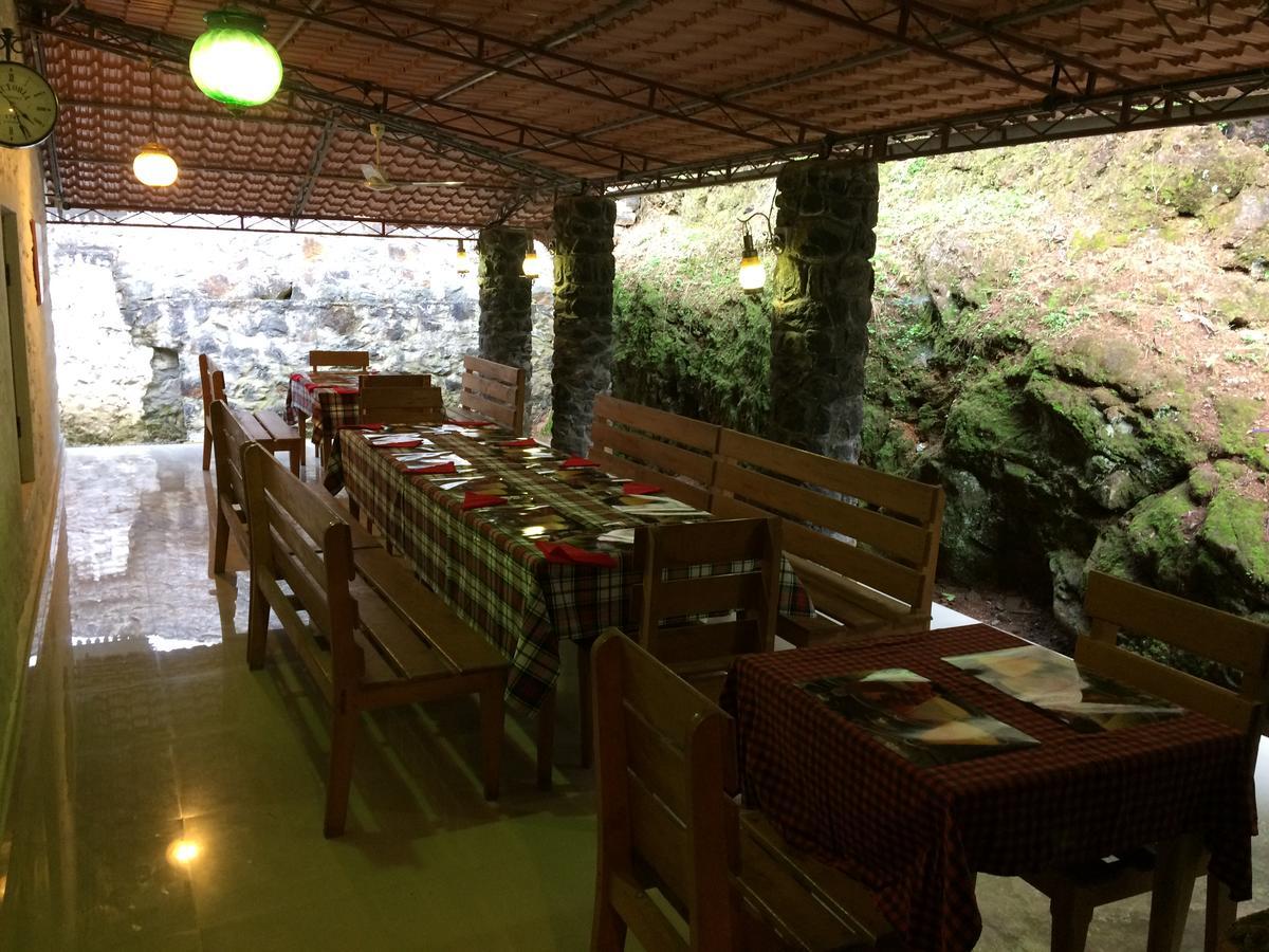 Vandiperiyār Cassells Jungle Resorts Thekkady מראה חיצוני תמונה